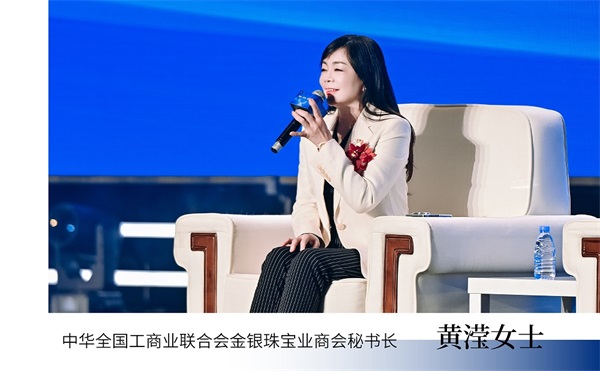 13、黄滢.jpg 13、黄滢.jpg